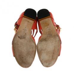 Pre Owned Gucci Coral Leather T Strap Iman Flat Sandals Size 38