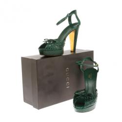 Pre Owned Gucci Green Cyclamin Python Platform Sandals Size 37.5