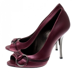 Pre Owned حذاء كعب عالي غوتشي مقدمة مفتوحة تفاصيل هورسبيت فليود جلد أرجواني مقاس 36.5