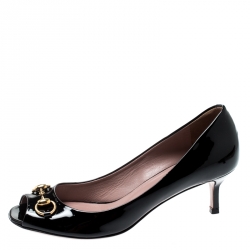 Pre Owned حذاء كعب عالي غوتشي مقدمة مفتوحة هورسبيت جلد لامع أسود مقاس 40