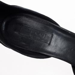 Pre Owned Gucci Black Leather Pointed Toe Ankle-Strap Heels Size 40.5