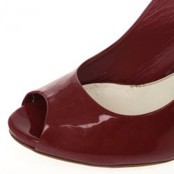 مملوكة مسبقًا Gucci Red Patent Sofia Peep Toe Slingback Sandals Size 39.5