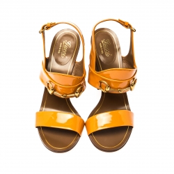 Pre Owned Gucci Caramel Patent Leather Alyssa Horsebit Ankle Strap Sandals Size 39