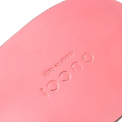 مملوكة مسبقًا صندل إصبع غوتشي GG جلد وردي مايكروغوتشيسيما لامع مقاس 38