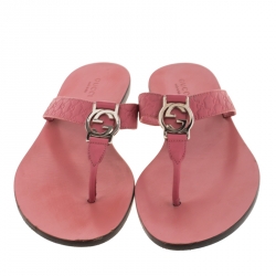 مملوكة مسبقًا صندل إصبع غوتشي GG جلد وردي مايكروغوتشيسيما لامع مقاس 38