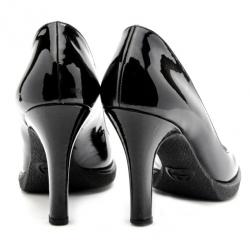 Pre Owned Gucci Black Patent Diamond Vernice Pumps Size 35.5