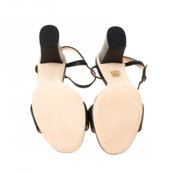 مملوكة مسبقًا صندل غوتشي كعب عريض مقدمة مفتوحة سير كاحل هورسبيت جلد أسود مقاس 39.5