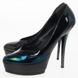 مملوكة مسبقًا Gucci Oil Slick &amp; Patent Leather Platform Pumps Size 37.5