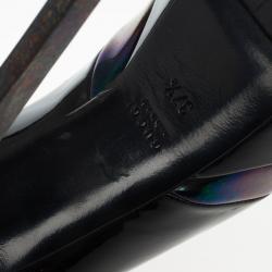 مملوكة مسبقًا Gucci Oil Slick &amp; Patent Leather Platform Pumps Size 37.5