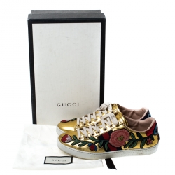 مملوكة مسبقًا حذاء رياضي غوتشي مورد اسي ويب رباط علوي جلد ذهبي ميتاليك مقاس 36.5