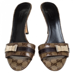 Pre Owned صندل غوتشي كانفاس وجلد بني/ بيج وحواف جلد مقدمة مفتوحة مقاس 38
