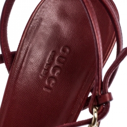 مملوكة مسبقًا صندل غوتشي جلد أسود شعار CC مقاس 39