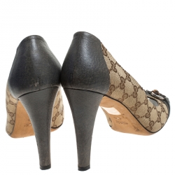Pre Owned Gucci Beige GG Canvas And Grey Leather Horsebit Peep Toe Pumps Size 40.5