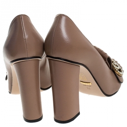 مملوكة مسبقًا Gucci Beige Leather GG Marmont Fringe Loafer Pumps Size 38
