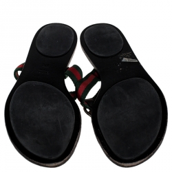 مملوكة مسبقًا صندل بإصبع غوتشي جلد غوتشيسيما أسود وكانفا GG ويب مقاس 36.5