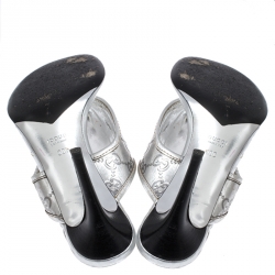 Pre Owned Gucci Metallic Silver Guccissima Leather GG Thong Sandals Size 40