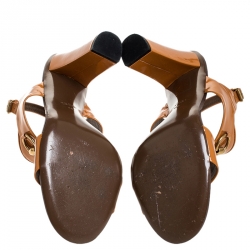 مملوكة مسبقًا صندل غوتشي هورسبيت جلد لامع بني مقاس 40