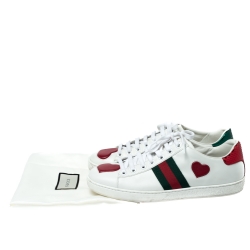 Pre Owned حذاء رياضي غوتشي أربطة تفاصيل قلب ويب Ace جلد أبيض مقاس 39