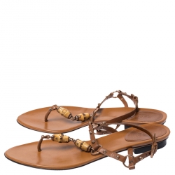 مملوكة مسبقًا Gucci Brown Leather Bamboo Embellished Thong Sandals Size 38
