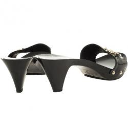 مملوكة مسبقًا Gucci Black Patent ‘Icon Bit’ Clog Slides Size 37.5