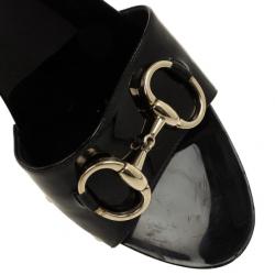 مملوكة مسبقًا Gucci Black Patent ‘Icon Bit’ Clog Slides Size 37.5