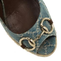 مملوكة مسبقًا Gucci Blue GG Denim Horsebit Charlotte Espadrille Wedges Size 39