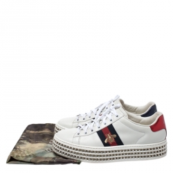 Pre Owned حذاء رياضي غوتشي نعل سميك مزخرف كريستال New Ace تفاصيل ويب نحلة وجلد أبيض مقاس 37