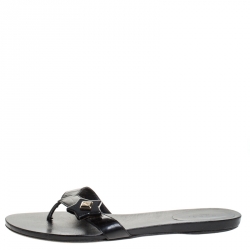 مملوكة مسبقًا Gucci Black Patent Leather Thong Slipper Sandals Size 38