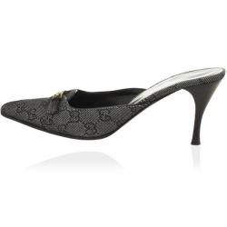 Pre Owned Gucci Black GG Denim Mules Size 40.5