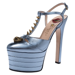 مملوكة مسبقًا Gucci Metallic Blue Leather Angel T Strap Platform Sandals Size 37.5