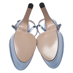 مملوكة مسبقًا Gucci Metallic Blue Leather Angel T Strap Platform Sandals Size 37.5