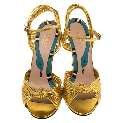 مملوكة مسبقًا Gucci Metallic Gold Leather Strappy Allie Knot Sandals Size 38