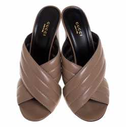 Pre Owned Gucci Beige Leather Cross Strap Slide Sandals Size 41