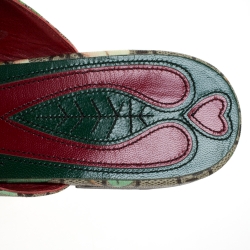 مملوكة مسبقًا Gucci Multicolor GG Canvas Princetown Horsebit Tian Print Mules Size 38.5