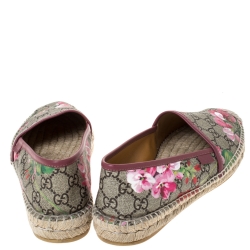 Pre Owned Gucci Beige GG Canvas Flora Espadrille Flats Size 39