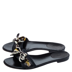 Pre Owned حذاء فلات سلايد غوتشي وشاح جلد وكانفاس حرفي الشعار جي جي أسود مقاس 38.5