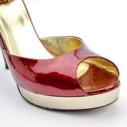Pre Owned Gucci Red Metallic Platform Sandals Size 41 