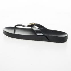 مملوكة مسبقًا Gucci Black Patent Hysteria Thong Sandals Size 40