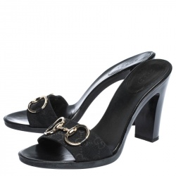 مملوكة مسبقًا Gucci Black GG Canvas Horsebit Slide Sandals Size 37.5