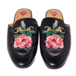 مملوكة مسبقًا حذاء مولز فلات غوتشي "برينستون" مطرز ورود جلد أسود مقاس 37