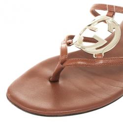 مملوكة مسبقًا Gucci Brown Leather GG Cage Flat Thong Sandals Size 38.5