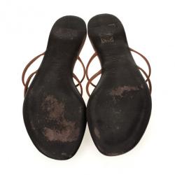 مملوكة مسبقًا Gucci Brown Leather GG Cage Flat Thong Sandals Size 38.5