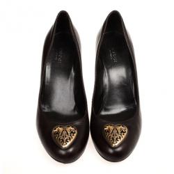 Pre Owned Gucci Dark Brown Leather 'Babouska' Heart Crest Pumps Size 39