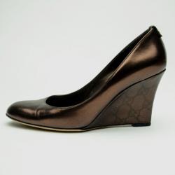 مملوكة مسبقًا Gucci Brown Metallic 'Charlene' Wedges Size 38
