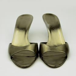 مملوكة مسبقًا Gucci Bronze Leather Bamboo Heel Mules Size 38.5