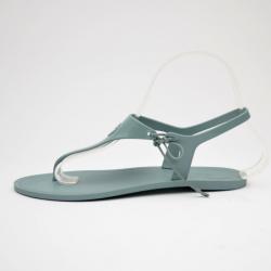 مملوكة مسبقًا Gucci Blue Katina Bio-Plastic Rubber Thong Sandals Size 38