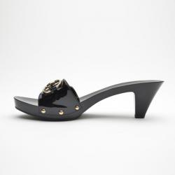 Pre Owned Gucci Black Patent 'Icon Bit' Clog Slides Size 37