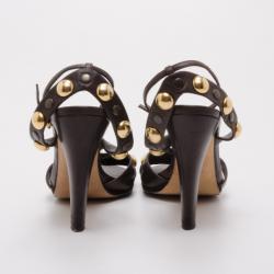 Pre Owned Gucci Leather Studded Sandals Size 40
