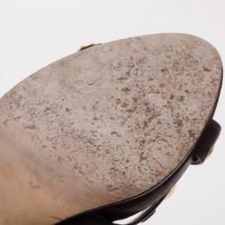 Pre Owned Gucci Leather Studded Sandals Size 40