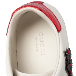 مملوكة مسبقًا Gucci White Leather Ace Embroidered Arrow Appliqué Low Top Sneakers Size 37